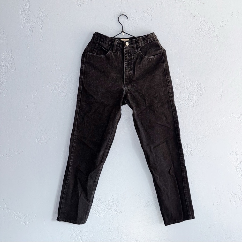 Guess 90s Vintage Mom Jeans size 29/24”